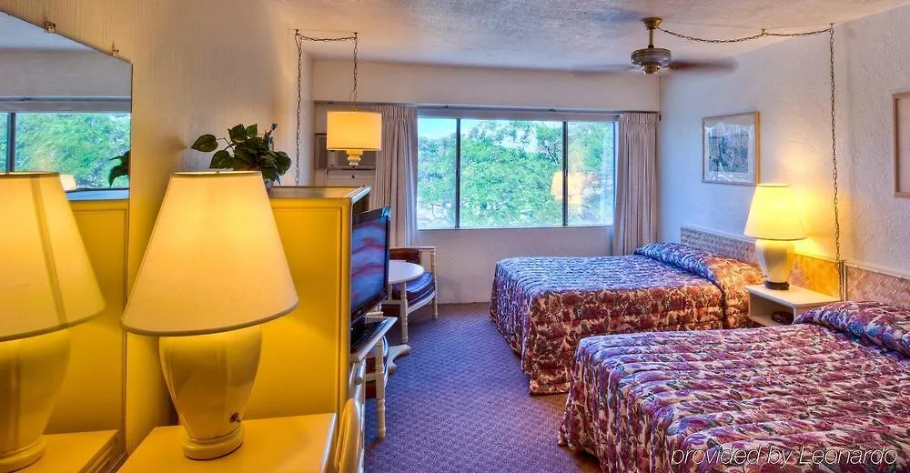 ***  Maui Seaside Hotel Kahului United States